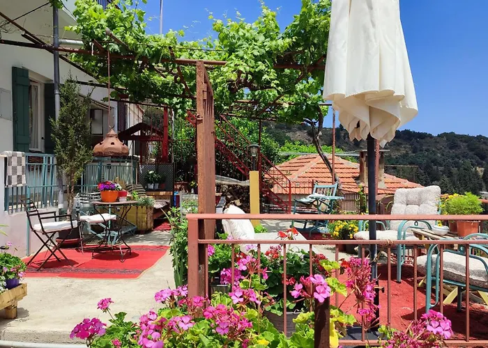 Η Αυλή Της Ασπασίας, Χανιά Κρήτη